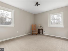 1002 Kerge Court SE, Vienna VA 22180