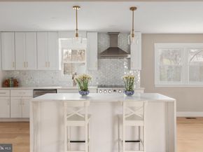 1002 Kerge Court SE, Vienna VA 22180