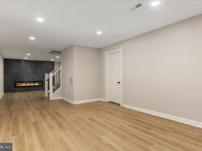 1002 Kerge Court SE, Vienna VA 22180