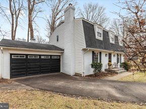 1002 Kerge Court SE, Vienna VA 22180