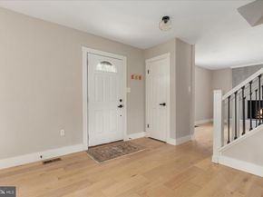 1002 Kerge Court SE, Vienna VA 22180