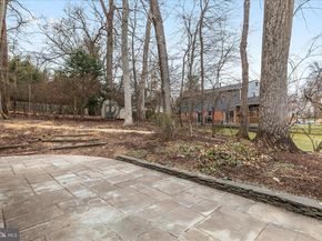 1002 Kerge Court SE, Vienna VA 22180