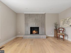 1002 Kerge Court SE, Vienna VA 22180