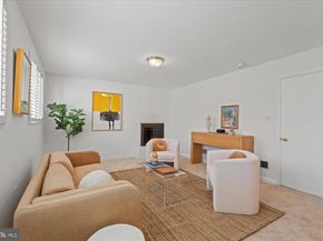 2904 Farm Road, Alexandria VA 22302