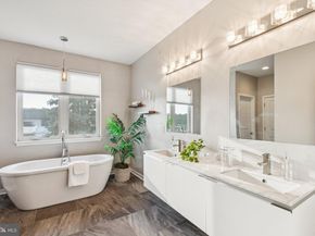 3828 Manor Street, Philadelphia PA 19128