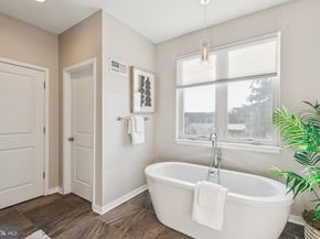 3828 Manor Street, Philadelphia PA 19128