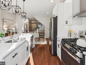 3828 Manor Street, Philadelphia PA 19128