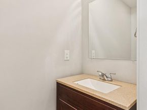 3828 Manor Street, Philadelphia PA 19128