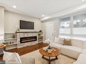 3828 Manor Street, Philadelphia PA 19128