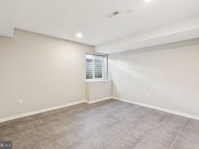 3828 Manor Street, Philadelphia PA 19128