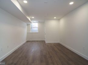 1919 N 5TH Street, Philadelphia PA 19122