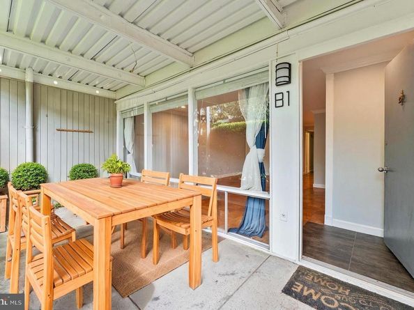 7541 Spring Lake Drive B1, Bethesda MD 20817