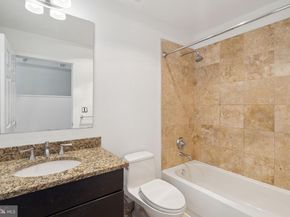 22 S Front Street 304, Philadelphia PA 19106