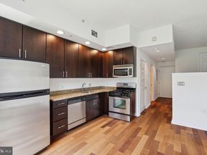 22 S Front Street 304, Philadelphia PA 19106