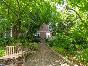 22 S Front Street 304, Philadelphia PA 19106