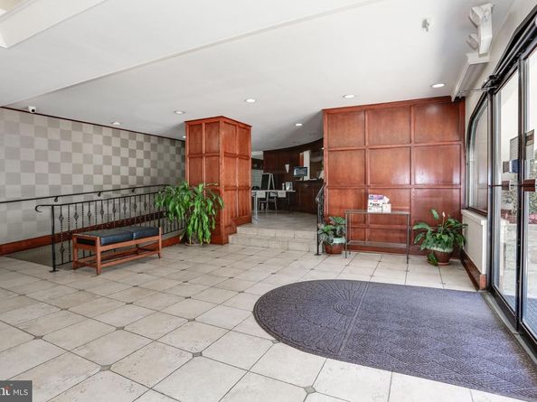 922 24TH Street NW 104, Washington DC 20037