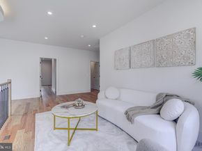 913 Symphony Circle SW, Vienna VA 22180