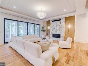 913 Symphony Circle SW, Vienna VA 22180