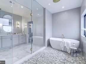 913 Symphony Circle SW, Vienna VA 22180