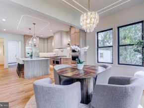 913 Symphony Circle SW, Vienna VA 22180