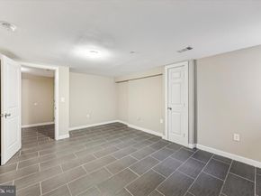 2439 N College Avenue, Philadelphia PA 19121