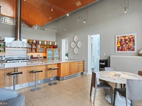 1100 Crest Lane, Mclean VA 22101