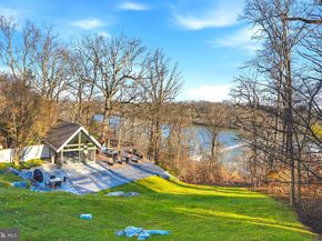 1100 Crest Lane, Mclean VA 22101