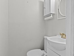 37 Dewey Road, Cheltenham PA 19012