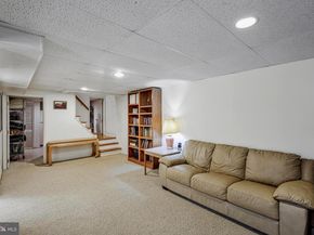 1811 Saint Roman Drive, Vienna VA 22182