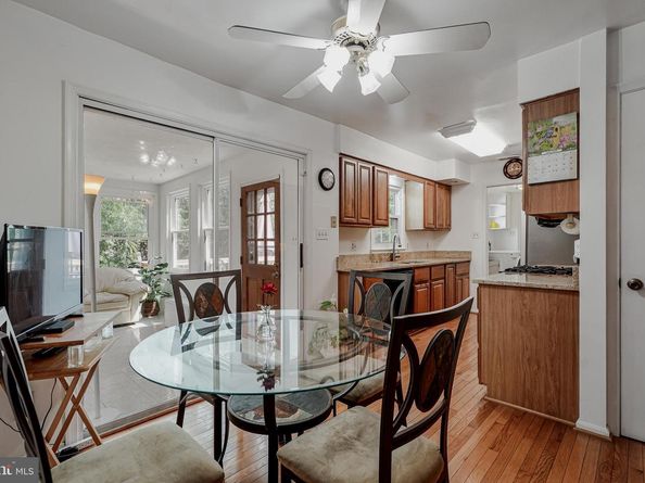 1811 Saint Roman Drive, Vienna VA 22182