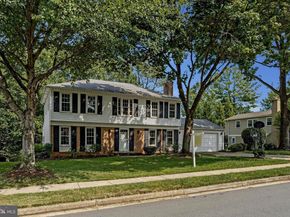 1811 Saint Roman Drive, Vienna VA 22182