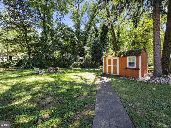 1715 Terwood Road, Huntingdon Valley PA 19006
