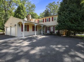 1715 Terwood Road, Huntingdon Valley PA 19006