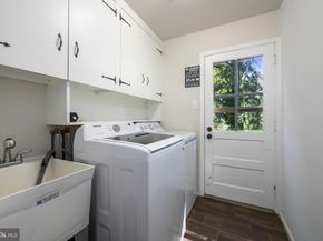 1715 Terwood Road, Huntingdon Valley PA 19006