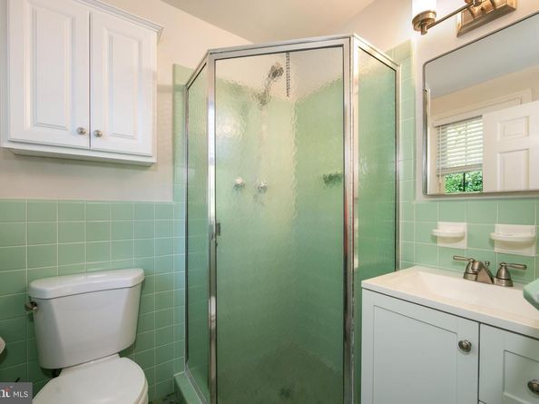 1715 Terwood Road, Huntingdon Valley PA 19006
