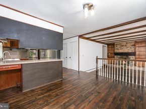 1715 Terwood Road, Huntingdon Valley PA 19006
