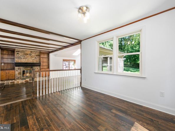 1715 Terwood Road, Huntingdon Valley PA 19006