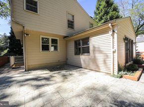 1715 Terwood Road, Huntingdon Valley PA 19006