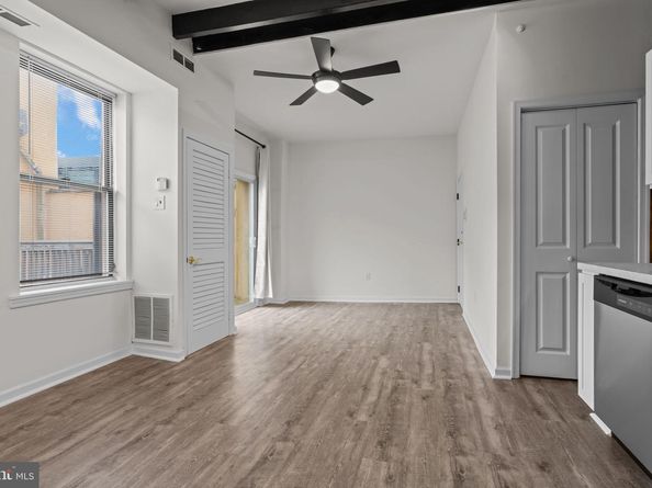 717 N 4TH Street, Philadelphia PA 19123