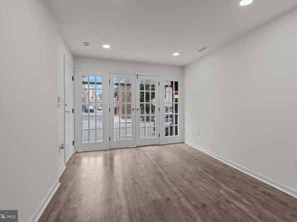 717 N 4TH Street, Philadelphia PA 19123