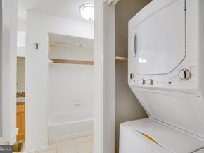 3307 Wyndham Circle 3169, Alexandria VA 22302