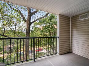 3307 Wyndham Circle 3169, Alexandria VA 22302