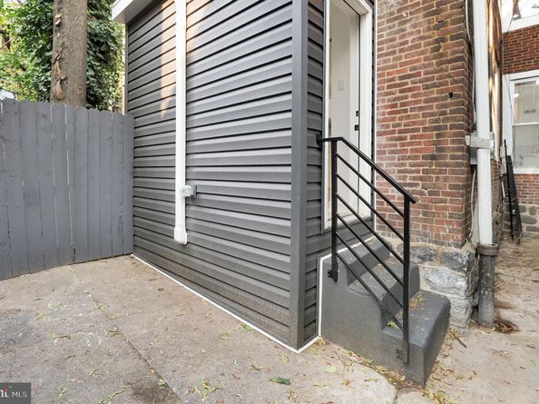 274 S Alden Street, Philadelphia PA 19139