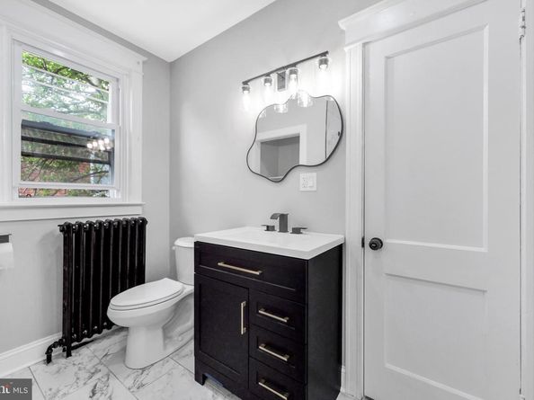 181 W Albemarle Avenue, Lansdowne PA 19050