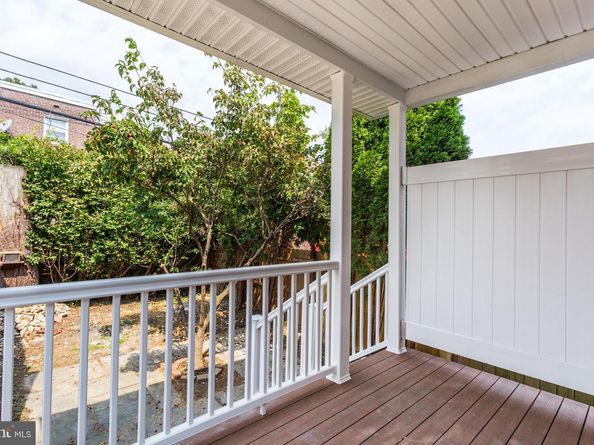 181 W Albemarle Avenue, Lansdowne PA 19050