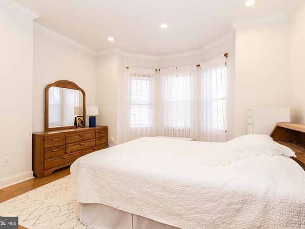 852 N 27TH Street, Philadelphia PA 19130