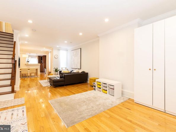 852 N 27TH Street, Philadelphia PA 19130