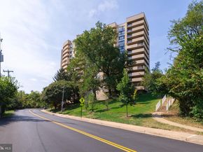 1101 S Arlington Ridge Road 704, Arlington VA 22202
