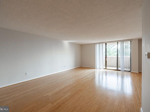 1101 S Arlington Ridge Road 704, Arlington VA 22202