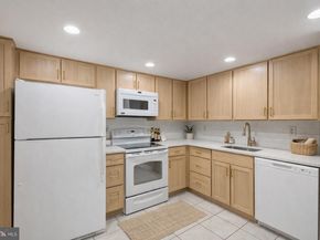 1101 S Arlington Ridge Road 704, Arlington VA 22202